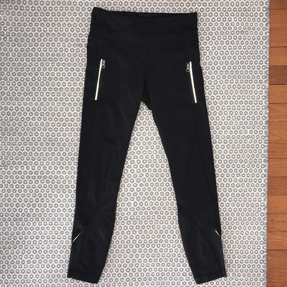 Lululemon Black Leggings with Zippers and Mesh 23”